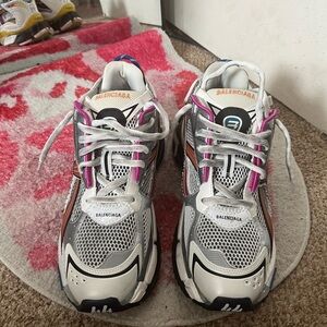 Balenciaga Women's White and Pink Sneakers